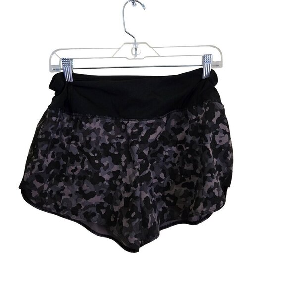 Athleta Running Free Printed Shorts 3.5" Black/Grey Camo Size S - Picture 2 of 8